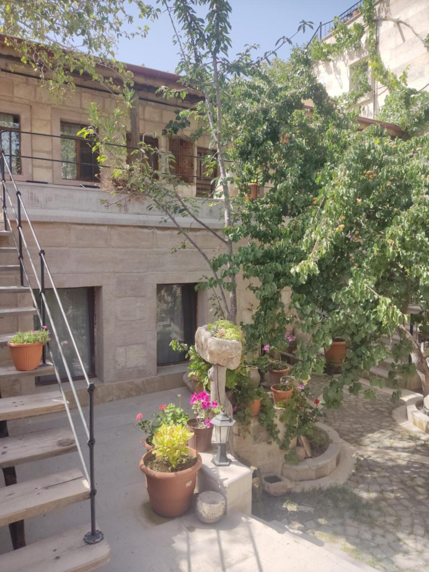 Luwian Stone House Hotel Göreme Exterior foto