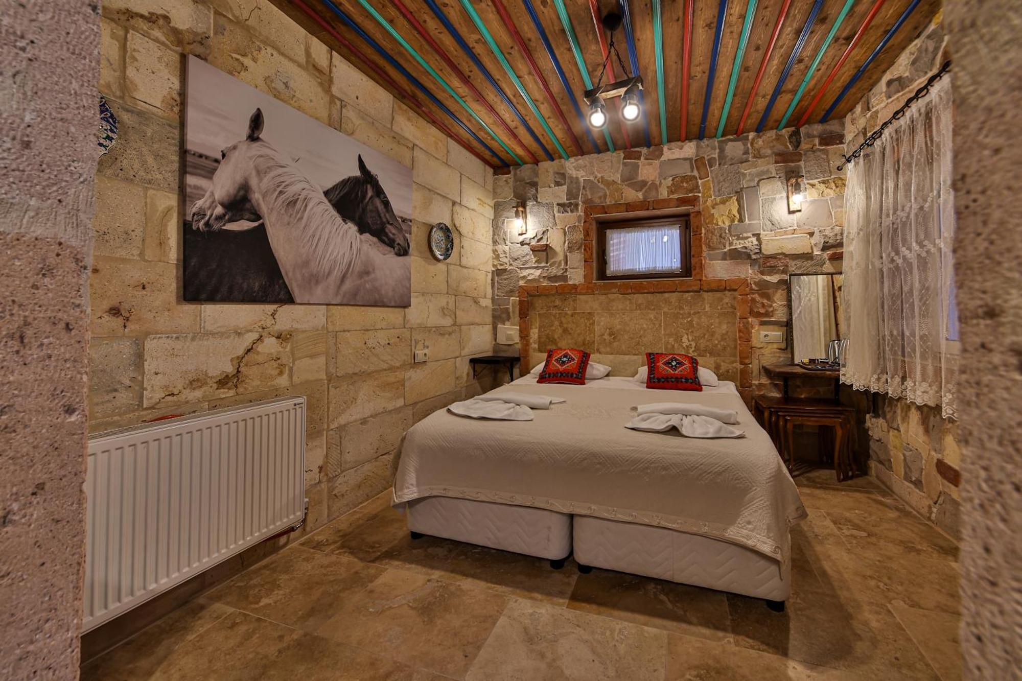 Luwian Stone House Hotel Göreme Exterior foto